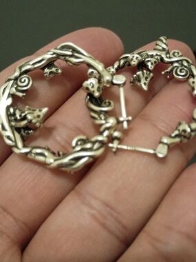 Women's Sterling Silver Skull Punk Hoop Earrings - Silver